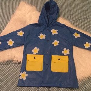 “Brand New” rain jacket 3t